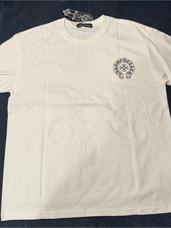 Chrome Hearts Other - Chrome Hearts White Short Sleeve Tee with Chest Emblem